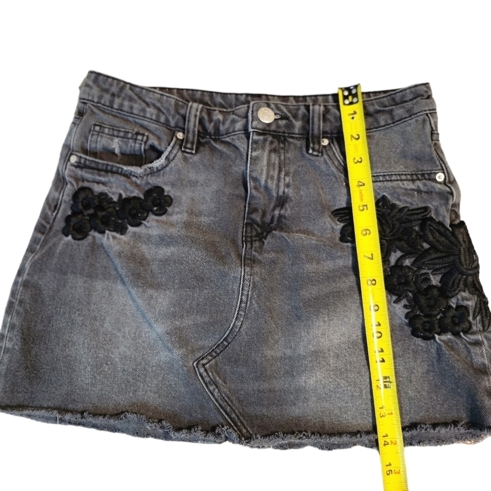 Bdg Denim Women's Jean's Mini Skirt Size S charcoal - Picture 3 of 10